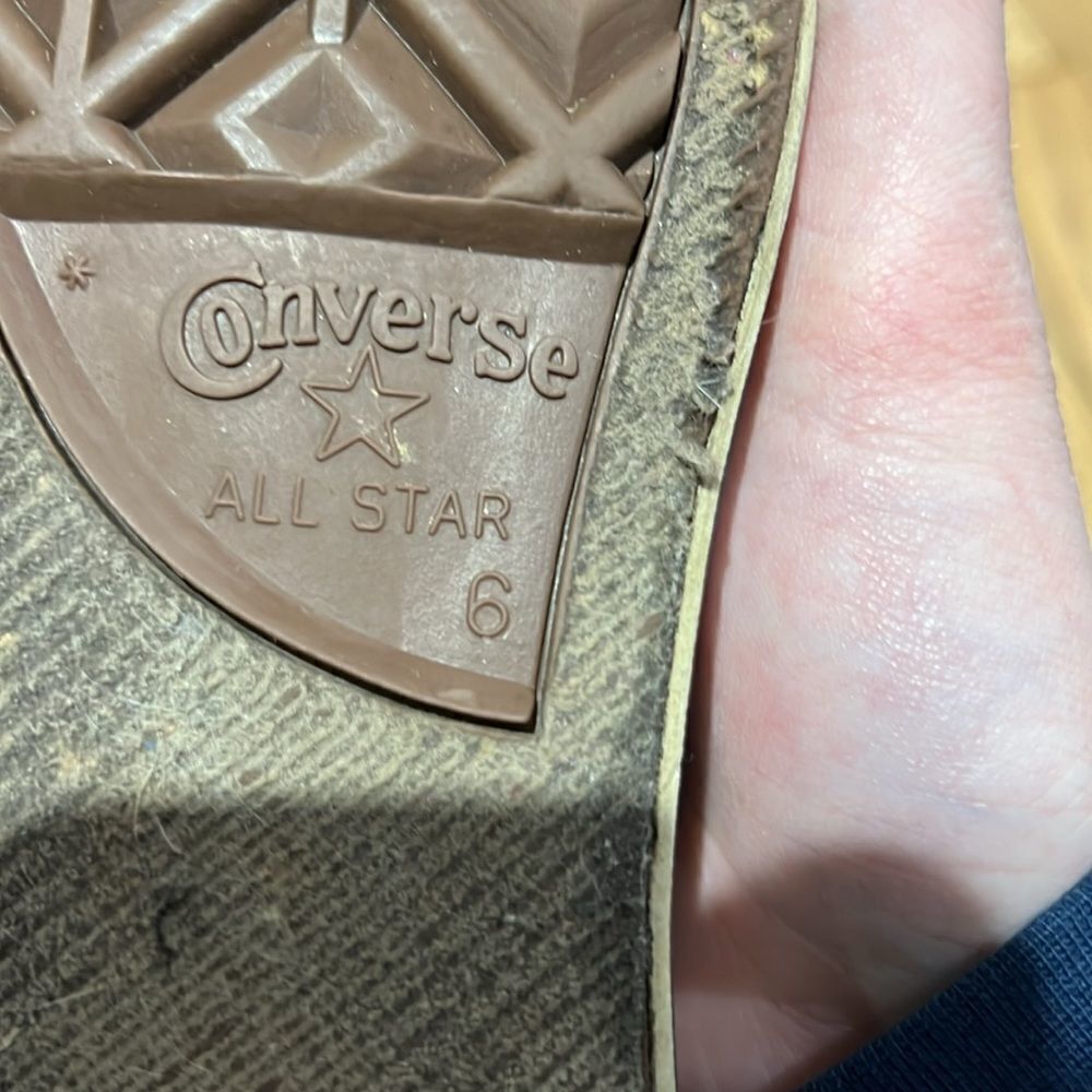 Mens grey low top converse size 6 - Picture 7 of 9
